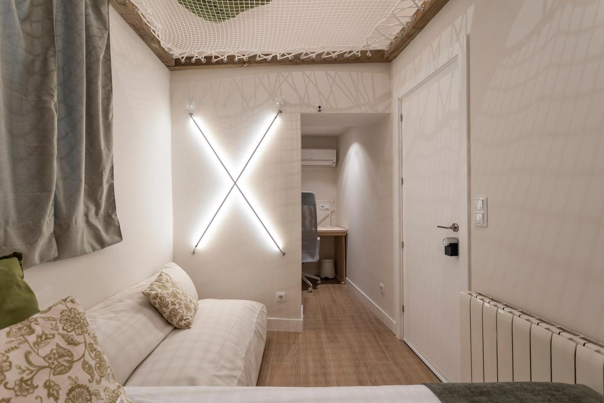 4 Bears Sharehome Madrid Esterno foto