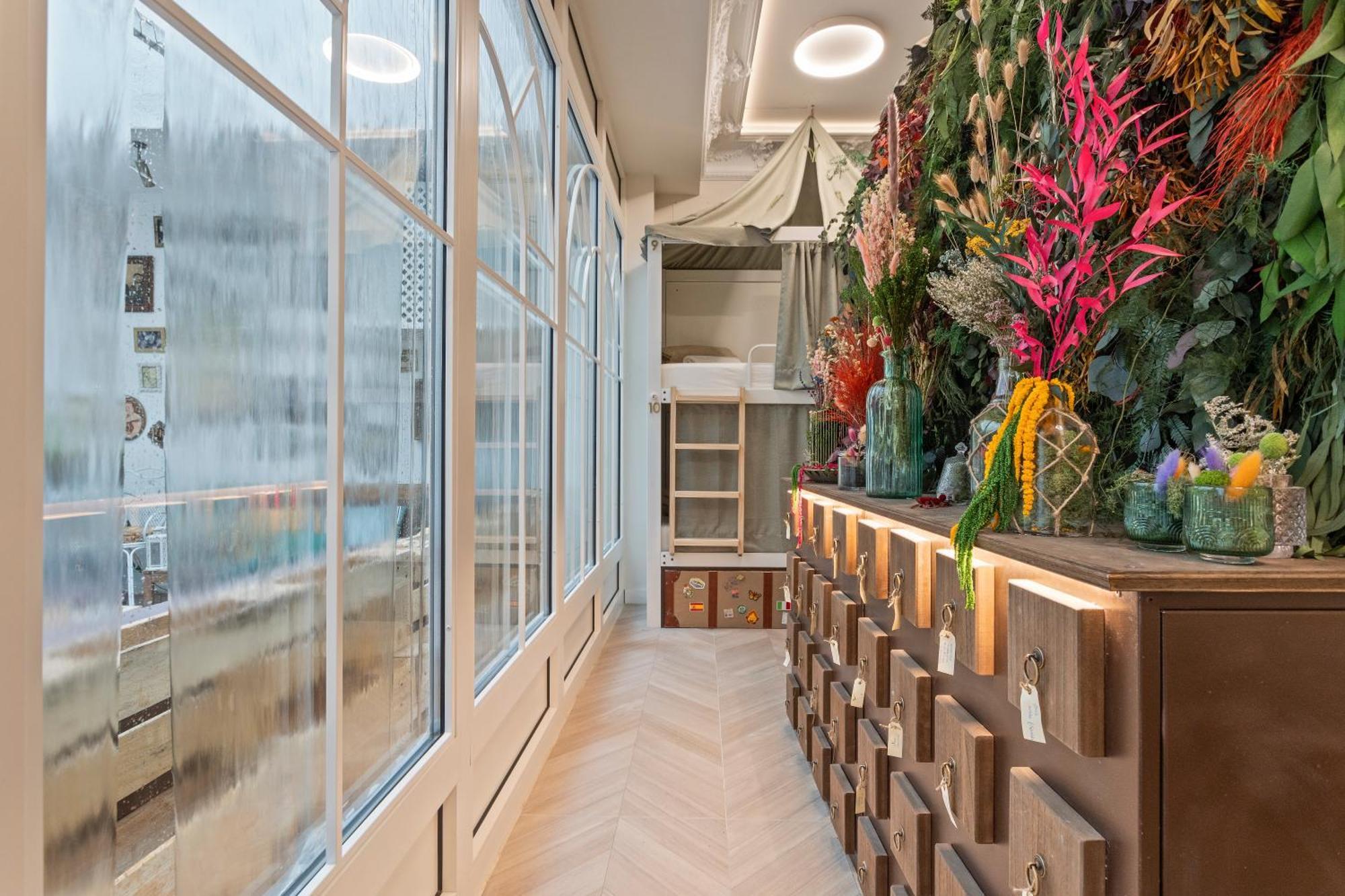 4 Bears Sharehome Madrid Esterno foto