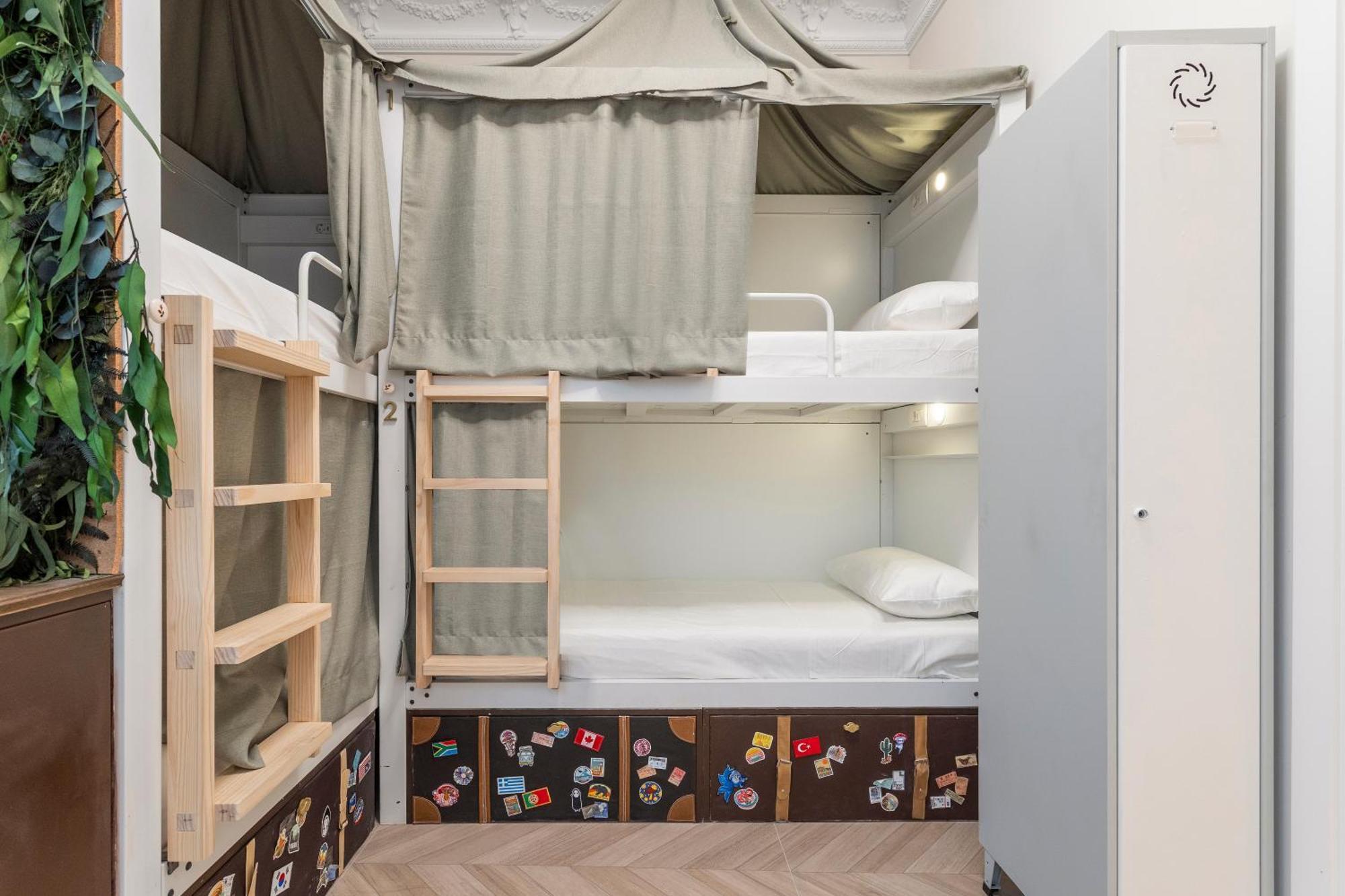 4 Bears Sharehome Madrid Esterno foto