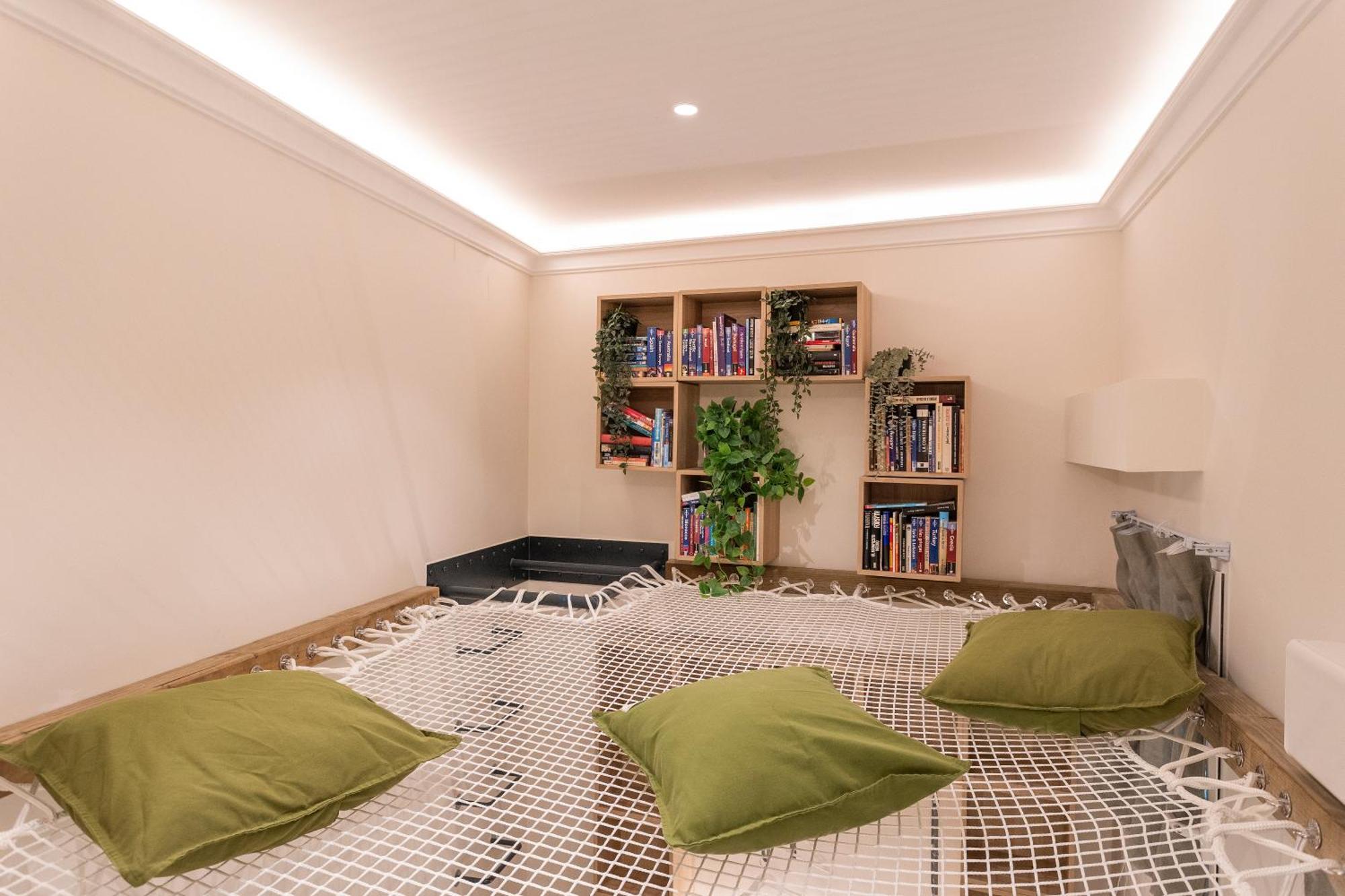 4 Bears Sharehome Madrid Esterno foto