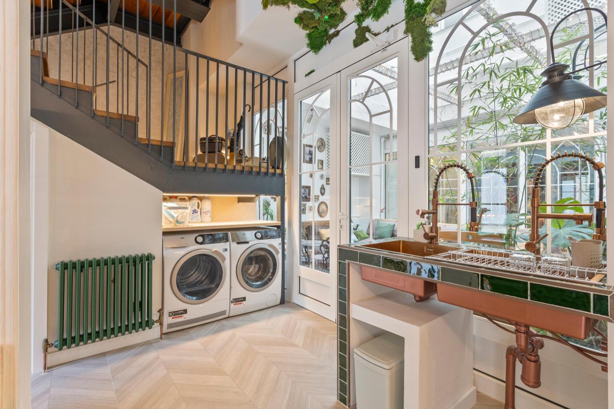 4 Bears Sharehome Madrid Esterno foto