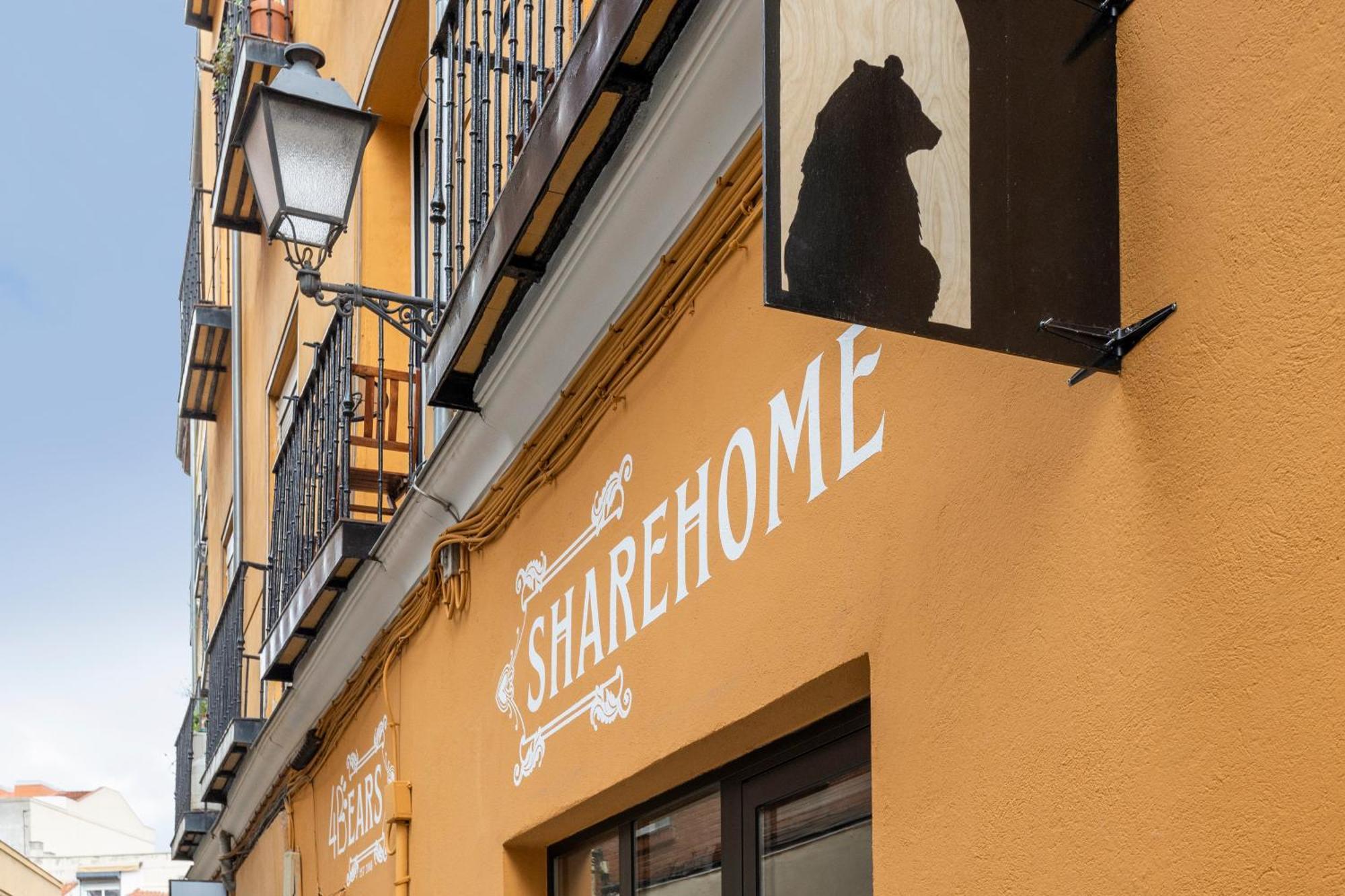 4 Bears Sharehome Madrid Esterno foto