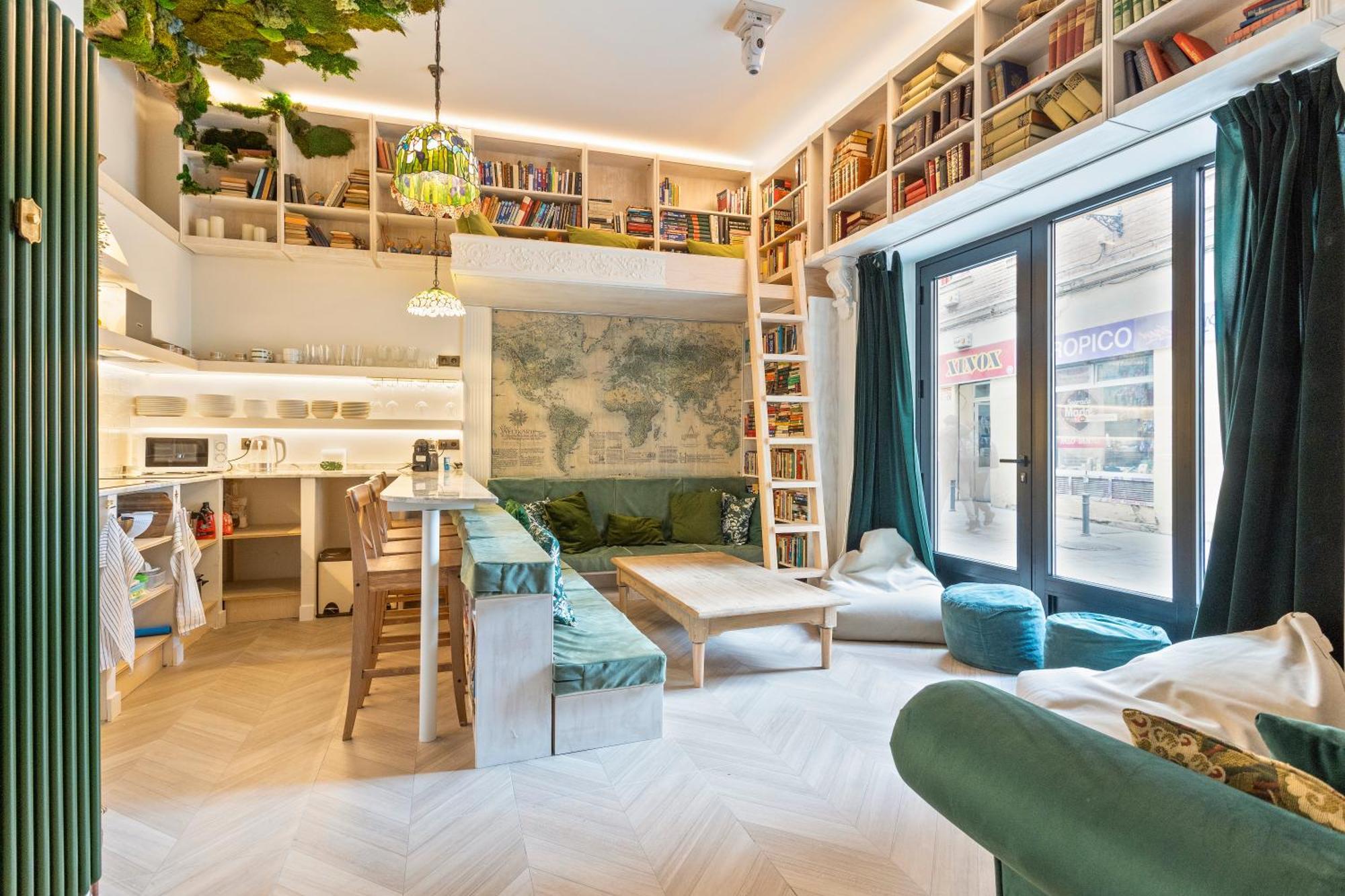 4 Bears Sharehome Madrid Esterno foto